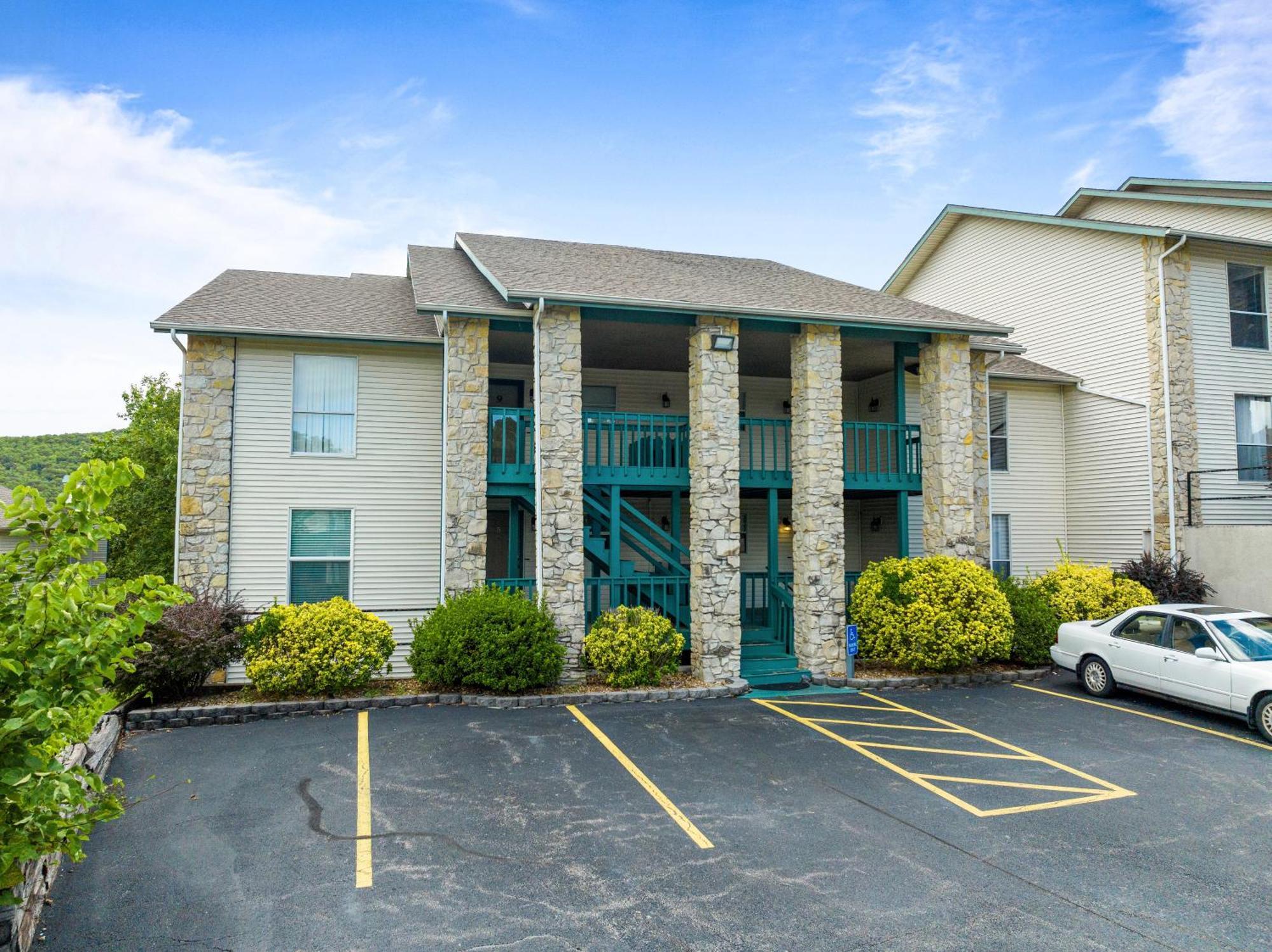 Bluffs Oasis Condo Branson Exterior photo