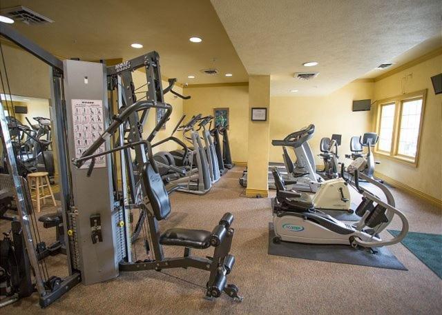 Bluffs Oasis Condo Branson Exterior photo